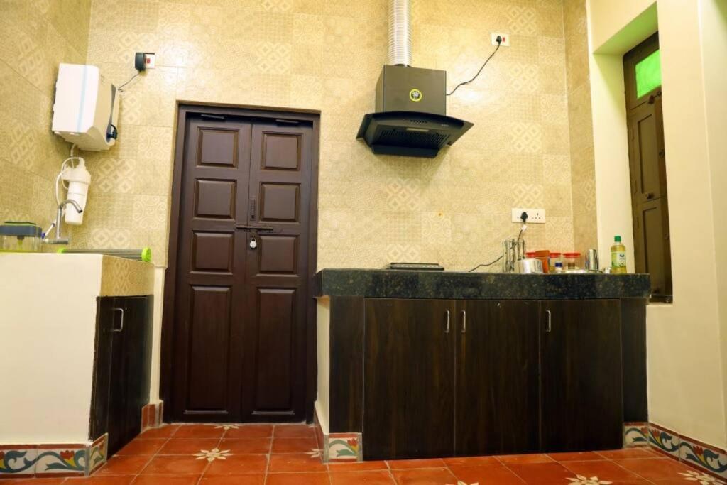 Heritage Home With 2 Bed/2 Bath With Kitchen In A Residential Neighborhood. Madurai Exteriér fotografie