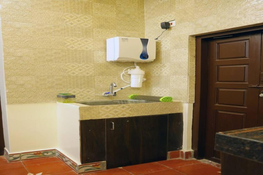 Heritage Home With 2 Bed/2 Bath With Kitchen In A Residential Neighborhood. Madurai Exteriér fotografie